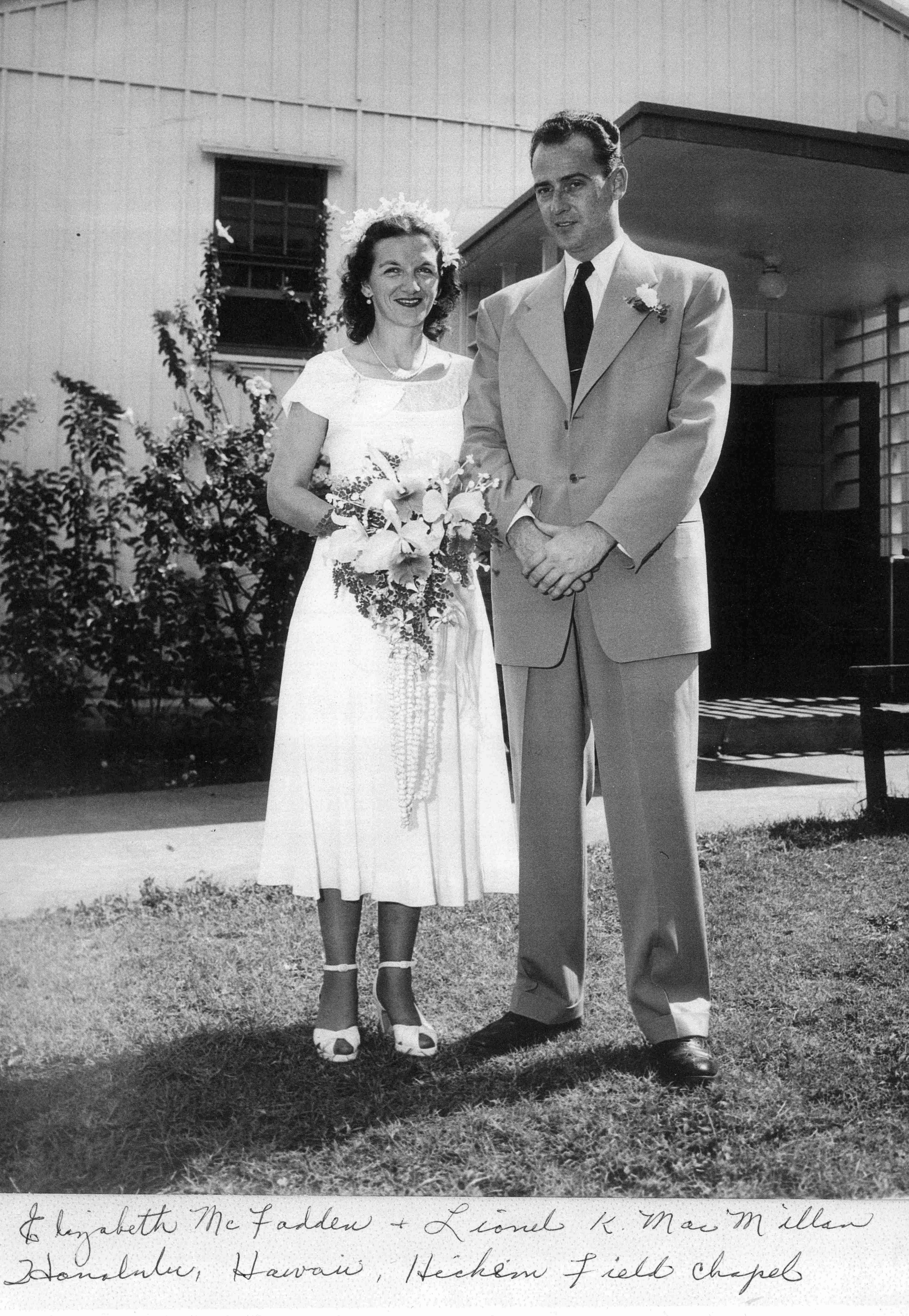 Elizabeth and " Mac " in Hawaii.