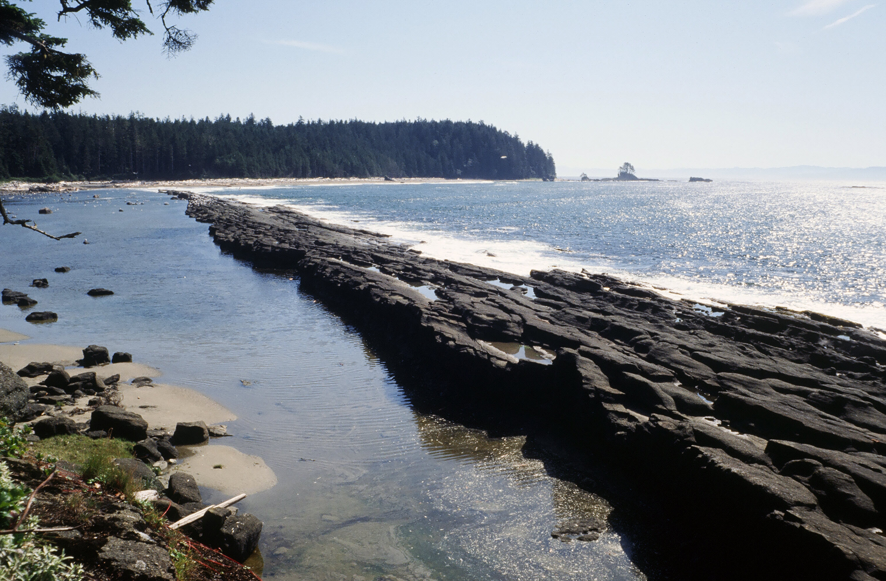 Rock formation at Cribs Creek