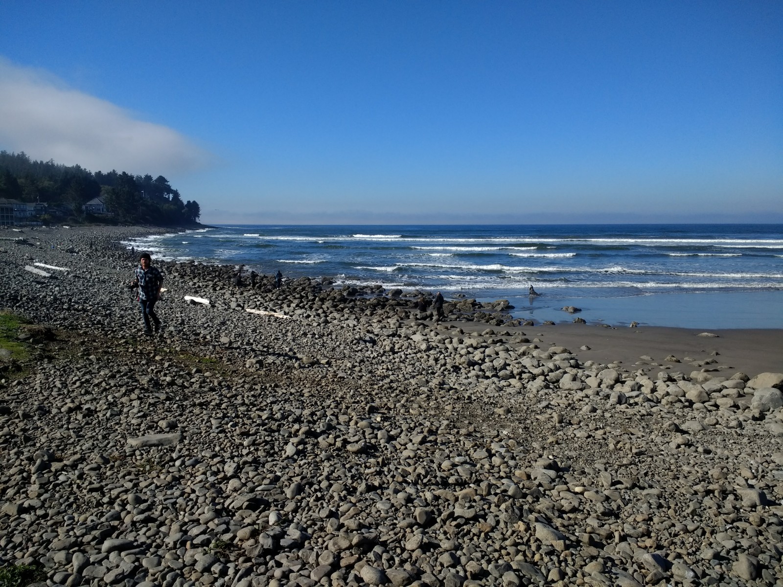 Seaside Cove in the afternoon.